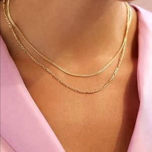 SHEIN 2pcs gold necklaces - BRAND NEW